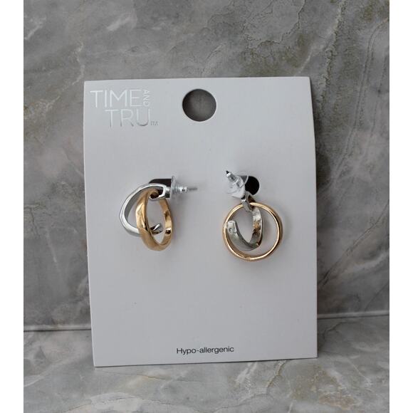 Time and Tru Jewelry - Time and Tru Womens Interlocked Metal Loop Earring Two Tone Plated Color New
